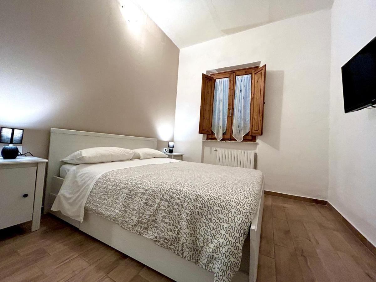 Apartment Nel Centro Della Citta Pistoia Extérieur photo